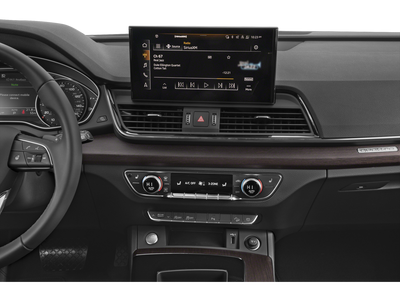 2024 Audi Q5 40 Premium quattro