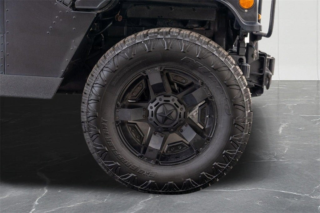 1996 Hummer H1 Hard Top