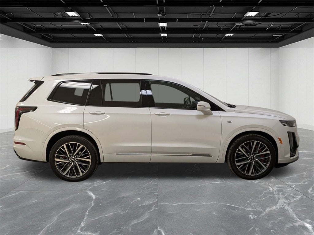 2024 Cadillac XT6 Sport