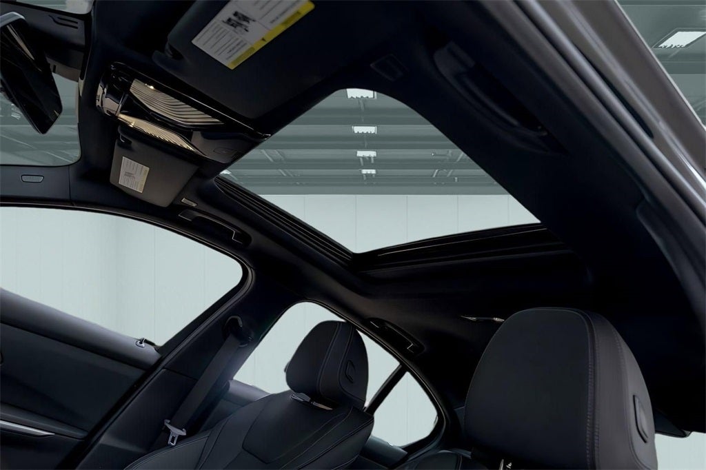 2025 BMW 3 Series 330i xDrive