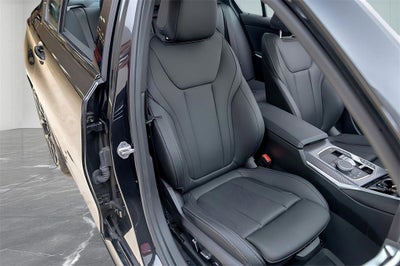 2025 BMW 3 Series 330i xDrive