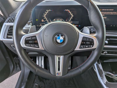 2025 BMW X7 M60i