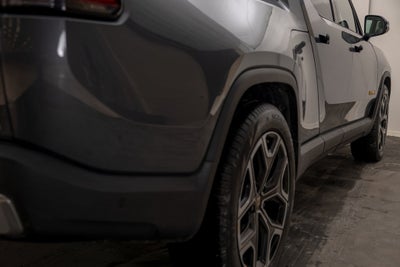 2022 Rivian R1T Adventure