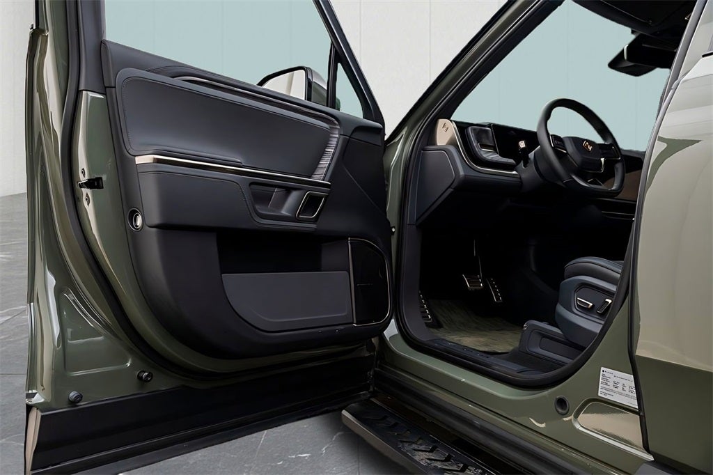 2022 Rivian R1T Adventure