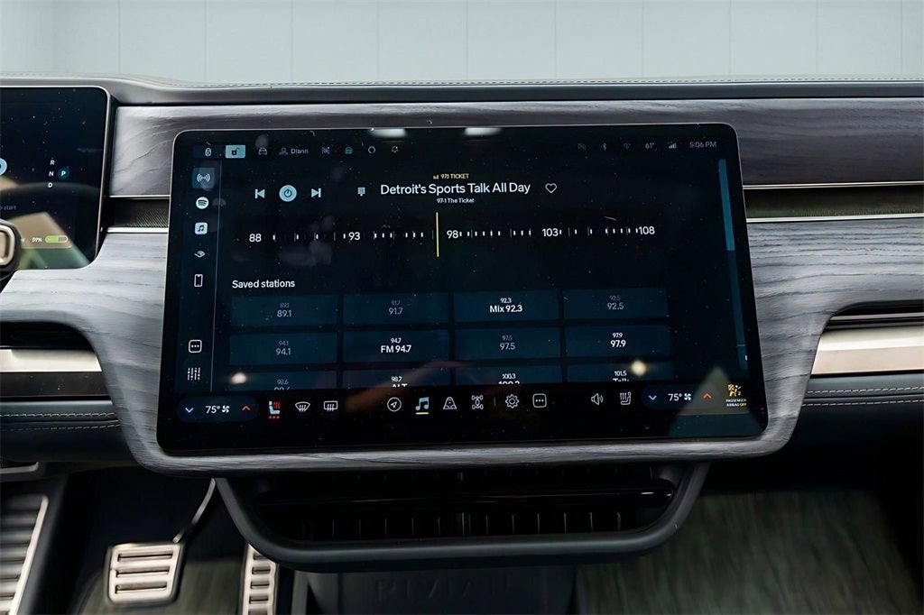 2022 Rivian R1T Adventure