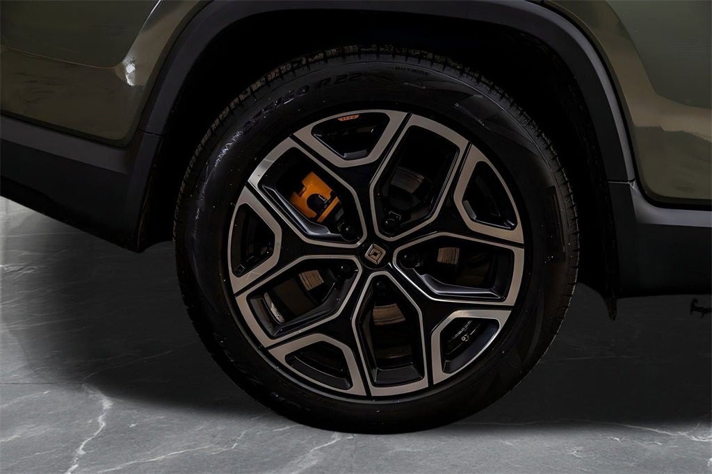 2022 Rivian R1T Adventure