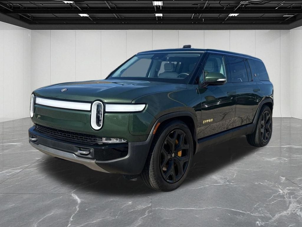2023 Rivian R1S Adventure