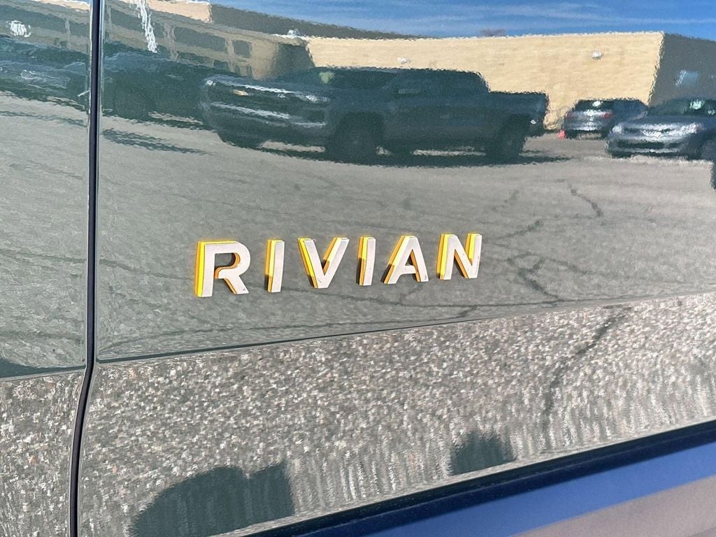 2023 Rivian R1S Launch Edition