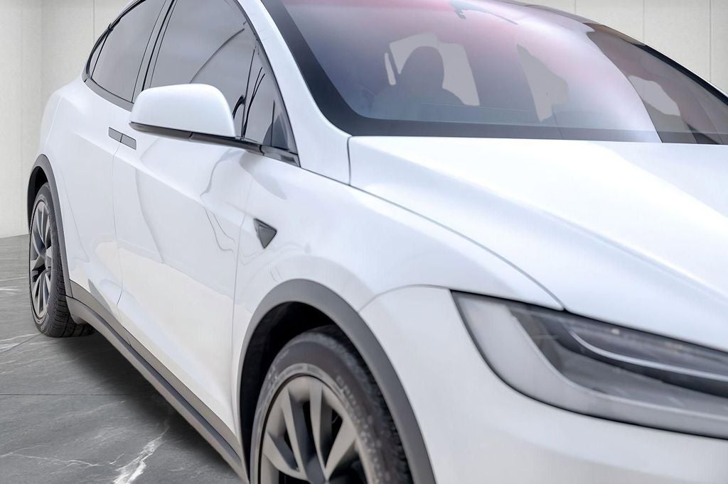 2023 Tesla Model X Plaid
