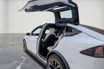 2023 Tesla Model X Plaid