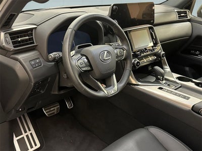 2025 Lexus LX 700h F SPORT