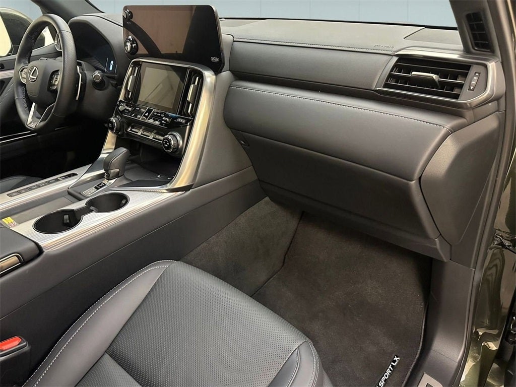 2025 Lexus LX 700h F SPORT