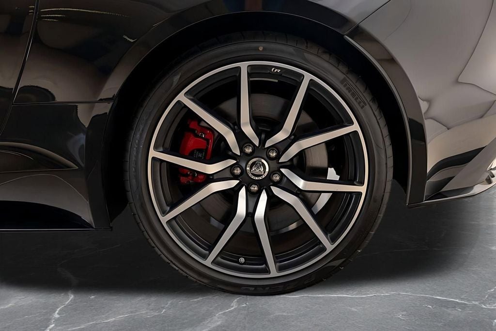 2024 Jaguar F-TYPE P575 R75