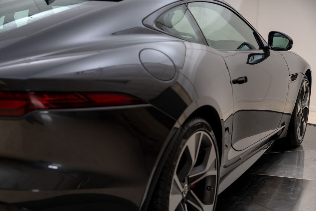 2024 Jaguar F-TYPE P450