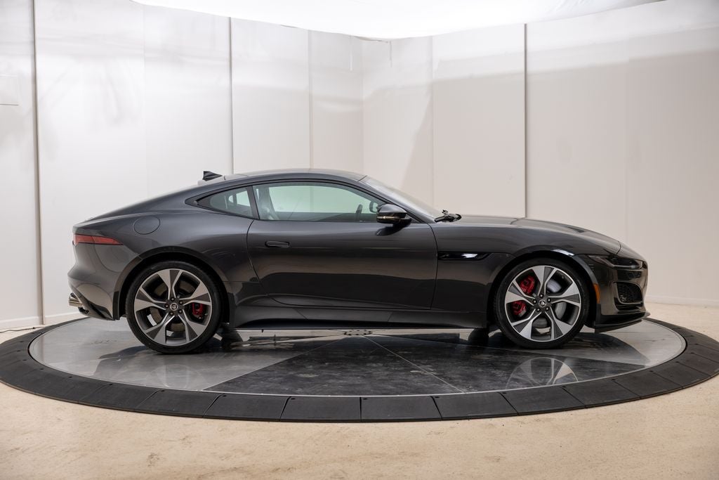 2024 Jaguar F-TYPE P450