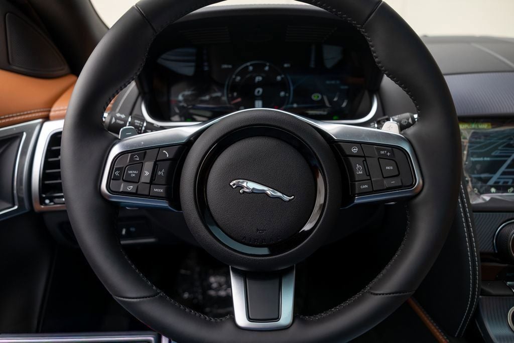 2024 Jaguar F-TYPE P450