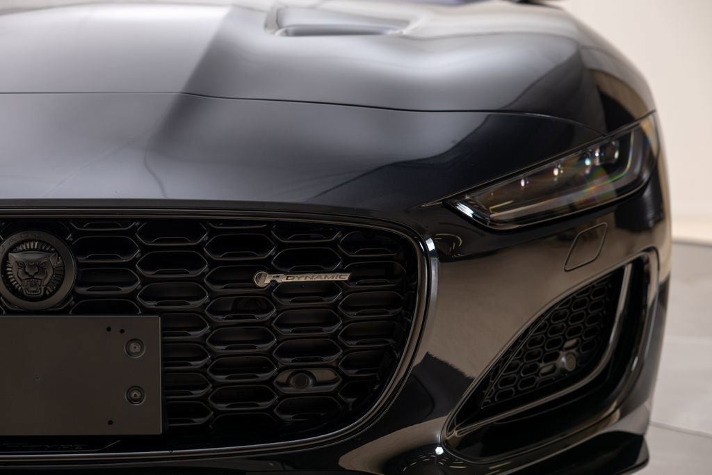 2024 Jaguar F-TYPE P450