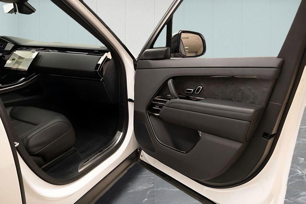 2024 Land Rover Range Rover Sport Plug-in Hybrid Autobiography