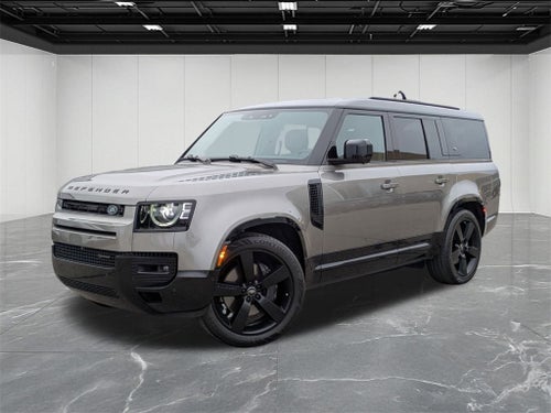 2023 Land Rover Defender 130 X-Dynamic SE