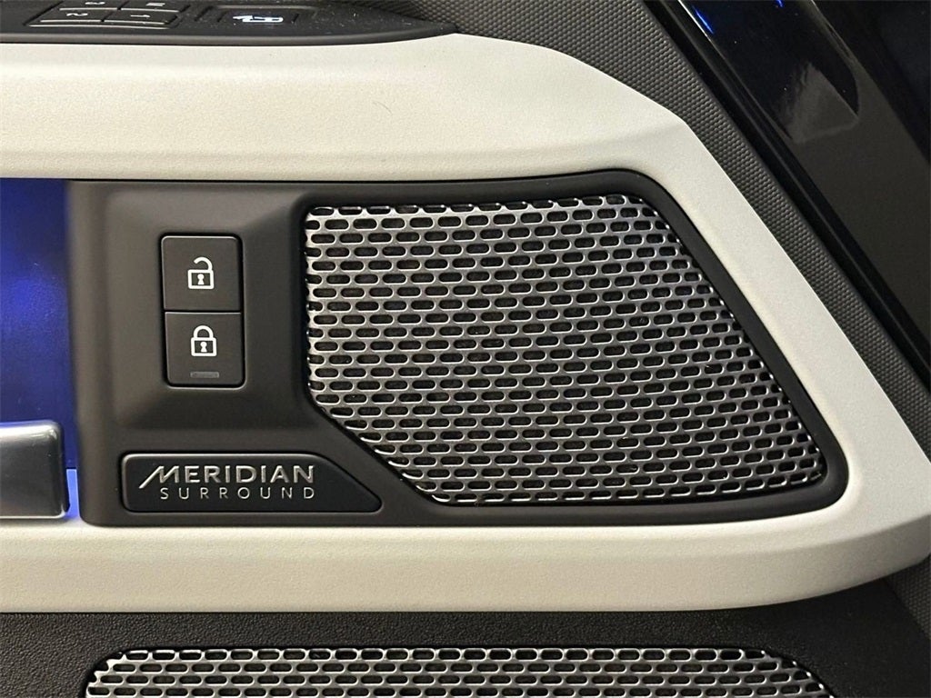 2020 Land Rover Defender 110 First Edition