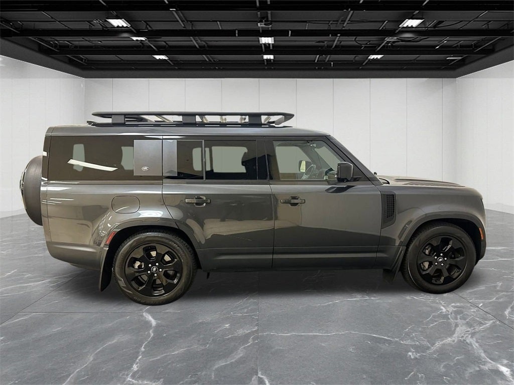 2024 Land Rover Defender 130 S