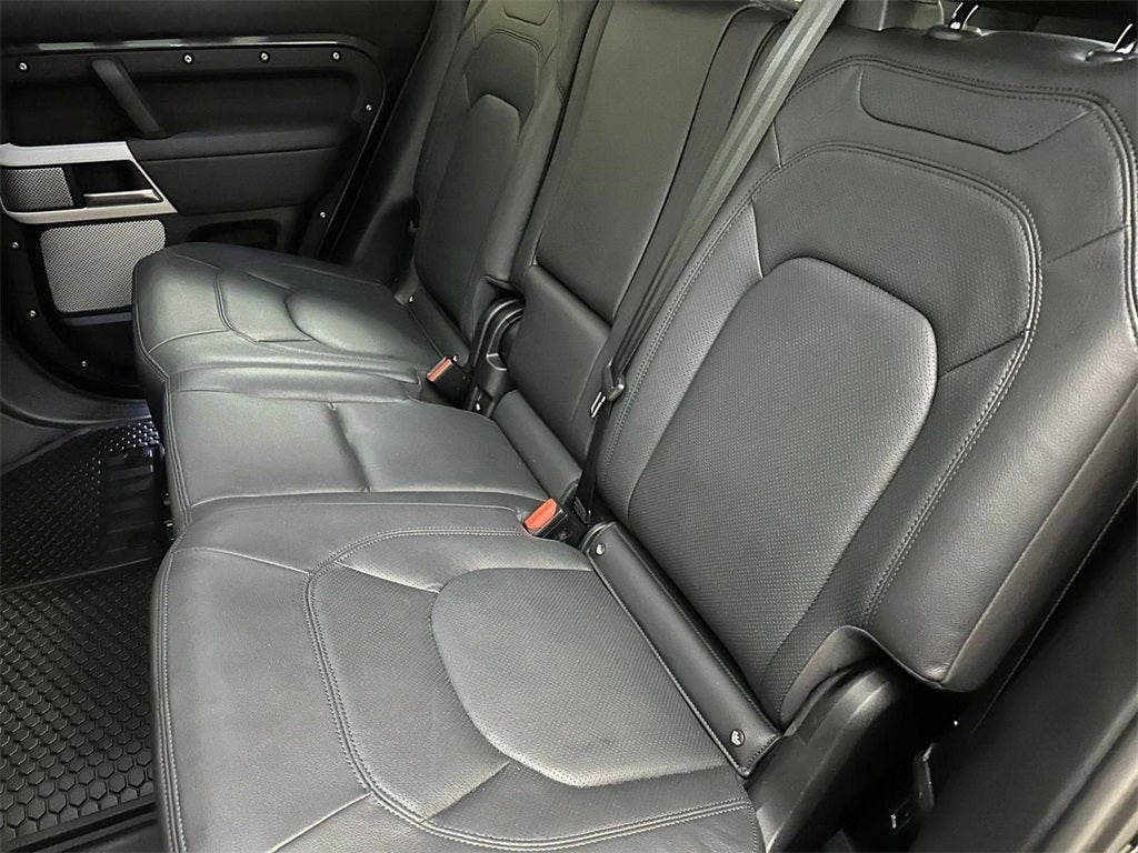 2024 Land Rover Defender 130 S