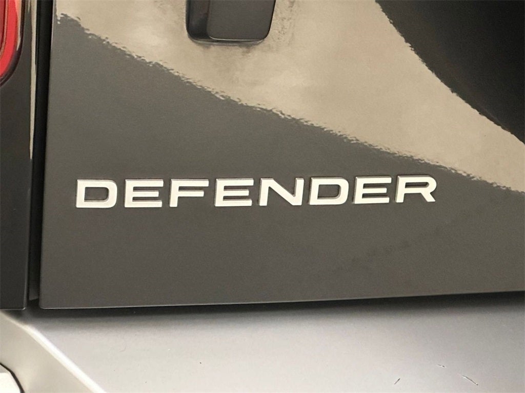 2024 Land Rover Defender 130 S