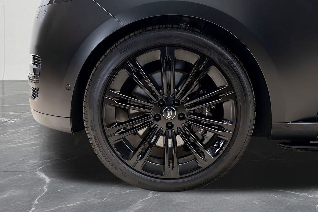 2025 Land Rover Range Rover Autobiography