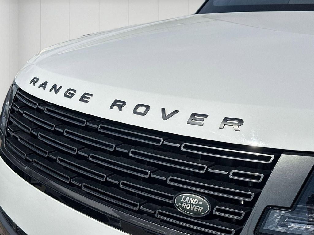 2023 Land Rover Range Rover SE