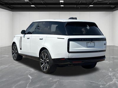 2023 Land Rover Range Rover SE