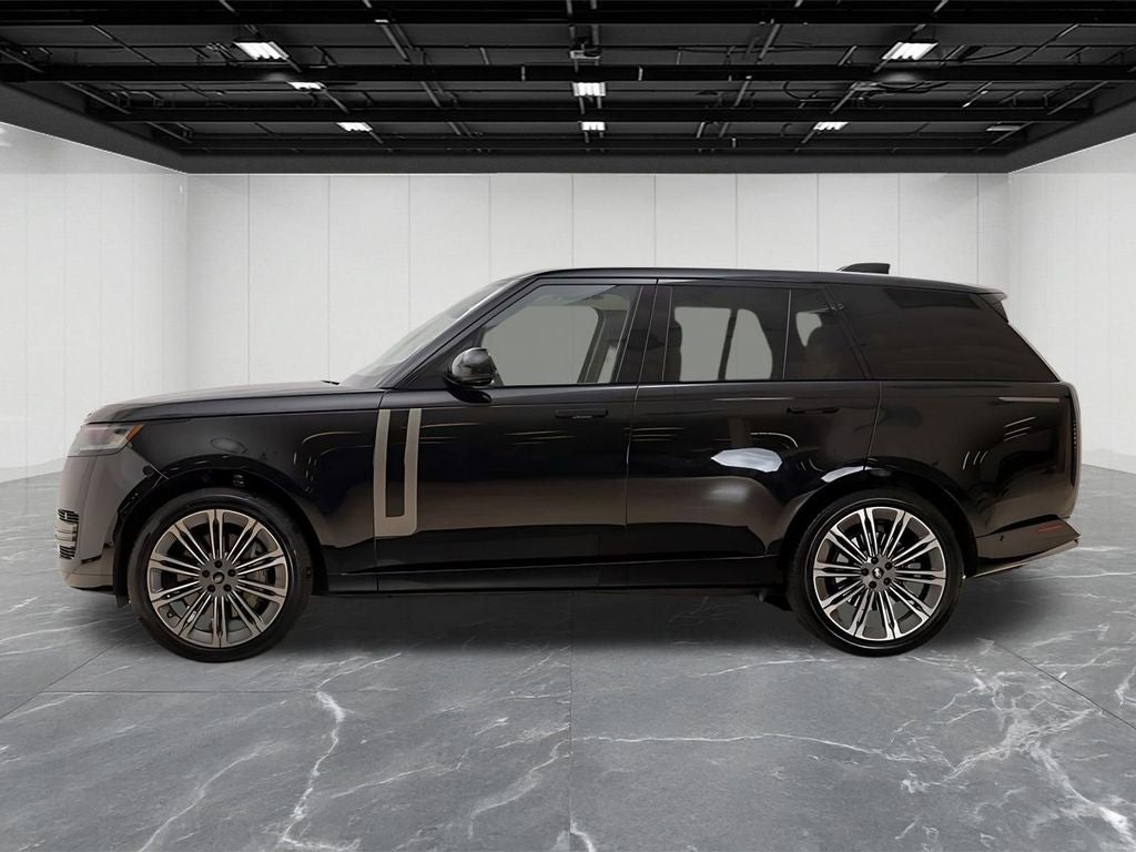 2025 Land Rover Range Rover SE
