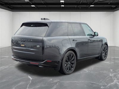 2023 Land Rover Range Rover SE