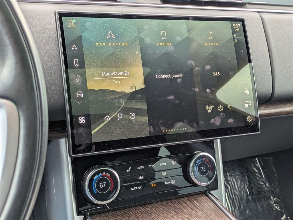 2023 Land Rover Range Rover SE