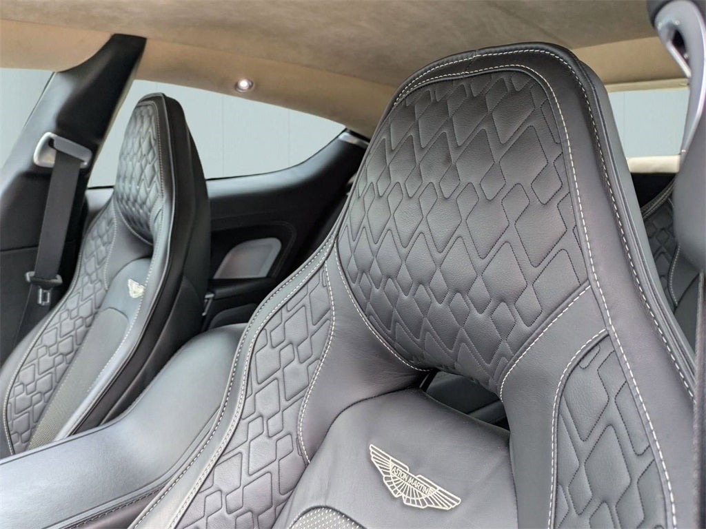 2015 Aston Martin Rapide S Base
