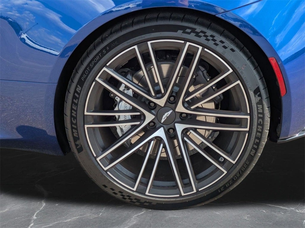 2025 Aston Martin DB12 Volante