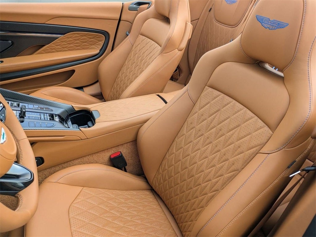 2025 Aston Martin DB12 Volante