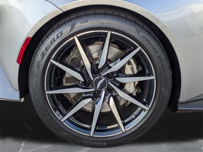 2019 Aston Martin Vantage Base