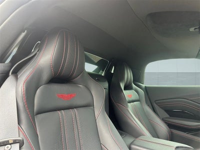 2022 Aston Martin Vantage Base