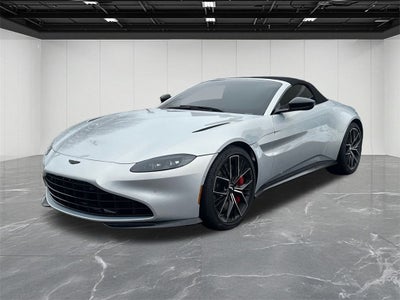 2022 Aston Martin Vantage Base