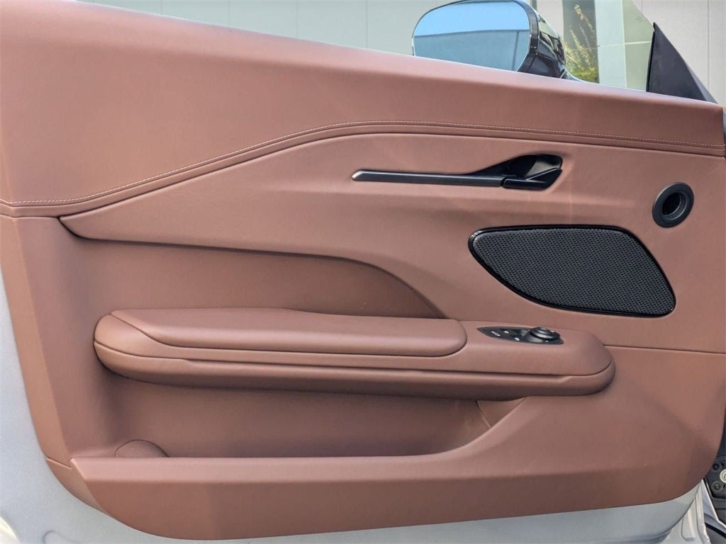 2026 Aston Martin Vantage Base