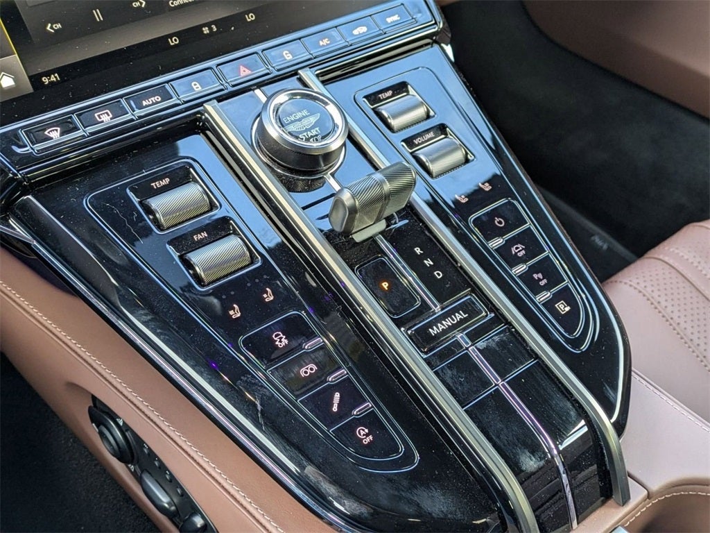 2026 Aston Martin Vantage Base