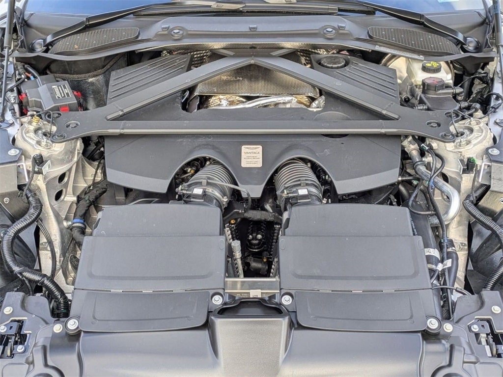 2026 Aston Martin Vantage Base