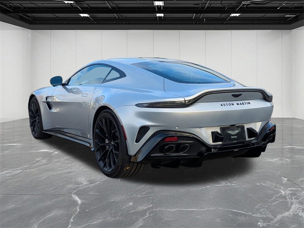 2026 Aston Martin Vantage Base