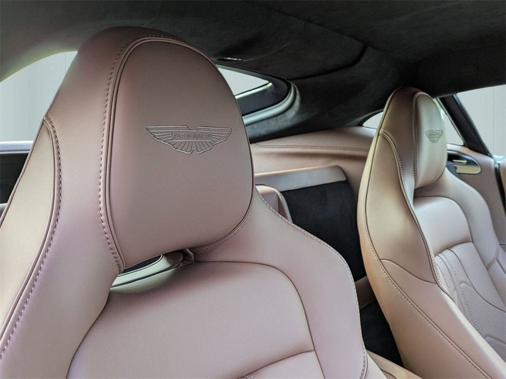 2026 Aston Martin Vantage Base