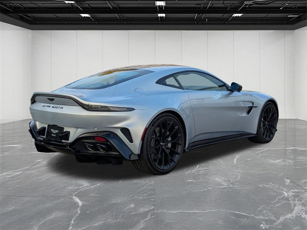 2026 Aston Martin Vantage Base