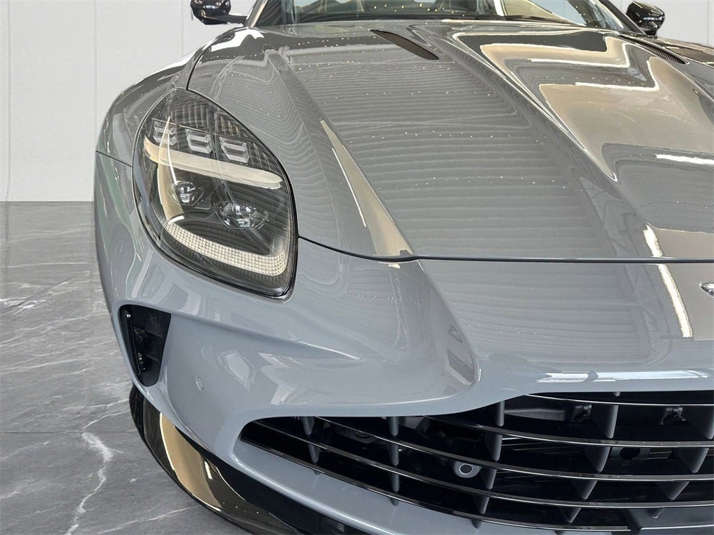 2026 Aston Martin Vantage Roadster