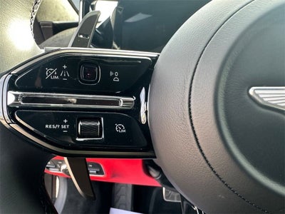 2026 Aston Martin Vantage Base