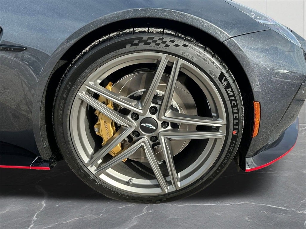 2026 Aston Martin Vantage Base