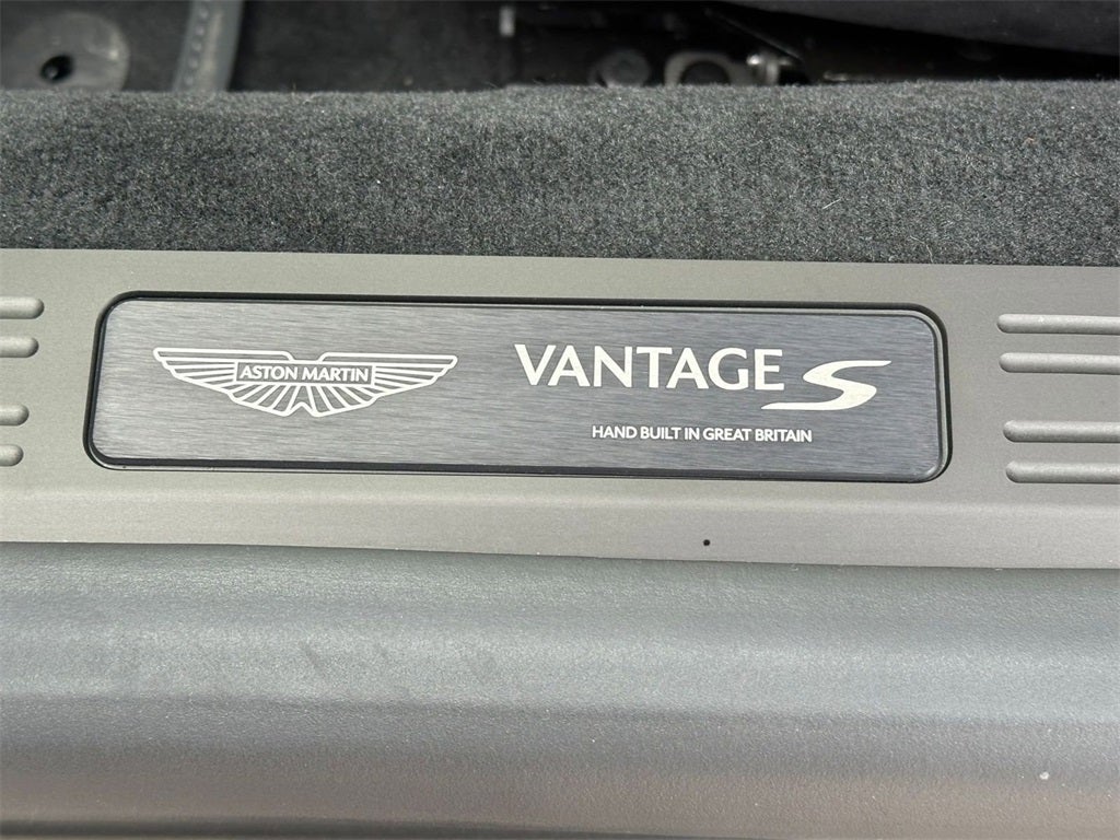 2026 Aston Martin Vantage Base