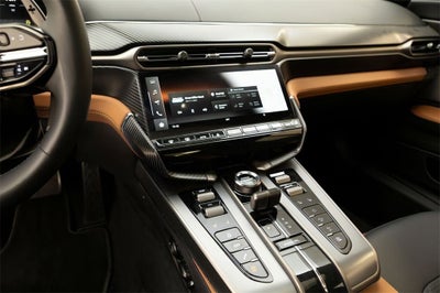 2025 Aston Martin Vanquish V12